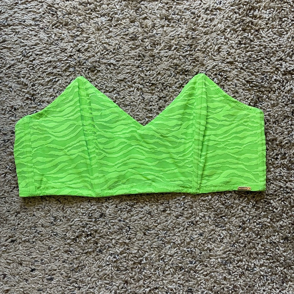 Savage X Fenty lace strapless bra
